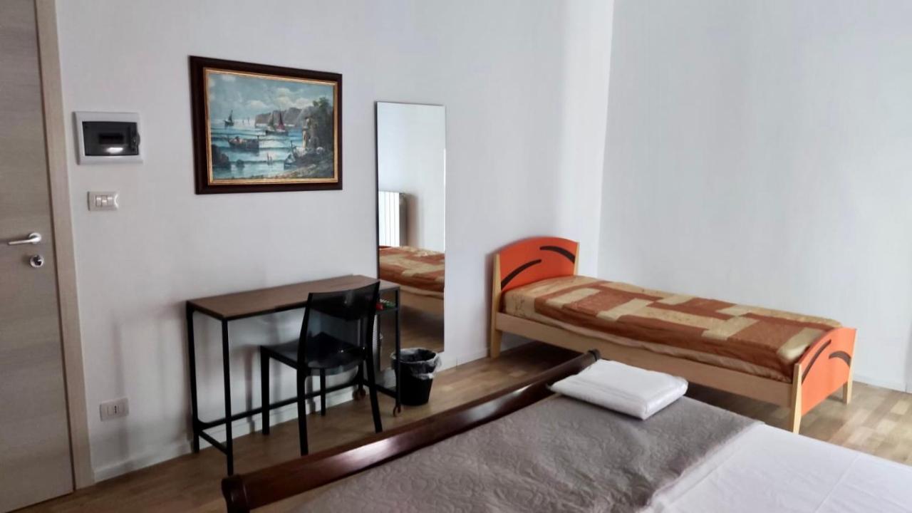 Dimora Rudiae Lecce Bed & Breakfast Exterior photo